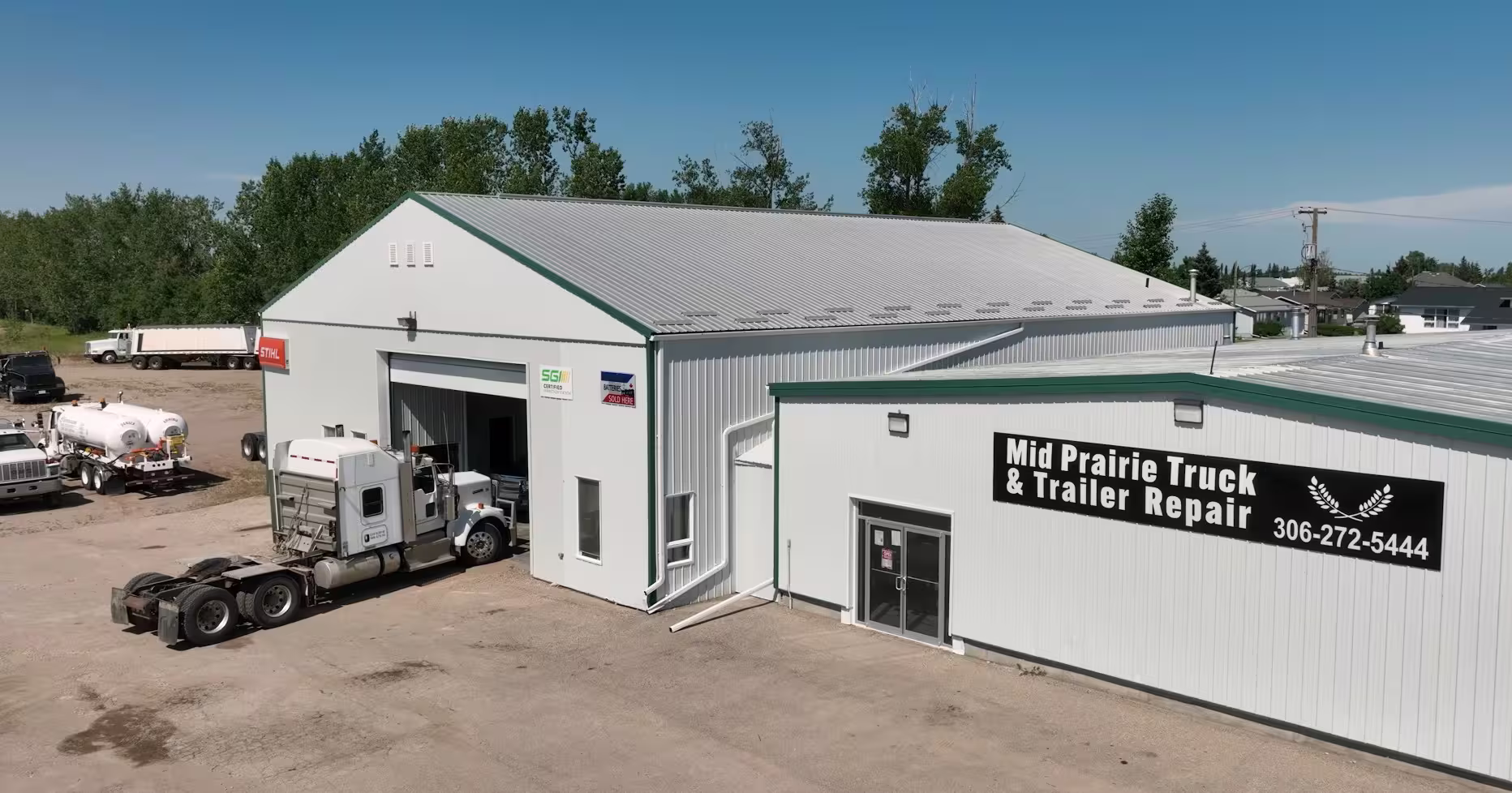 Mid Prairie Truck & Trailer Repair team and shop